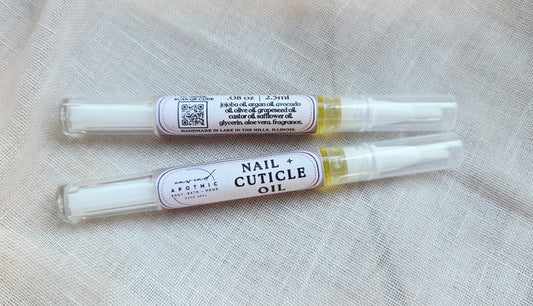 NAIL + CUTICLE OIL TREATMENT
